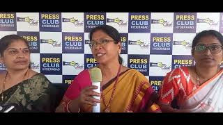 Smt. Pratibha Dhal, Women Artist Association Member speaking to Media at Press Club.