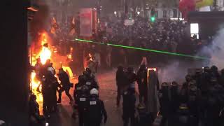 Massive Ausschreitungen in Paris