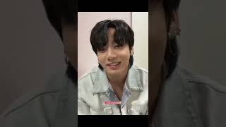 Jungkook Weverse Live :💜💜😘😘