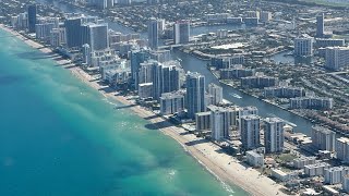 Pilot view Miami Beach in a Cessna