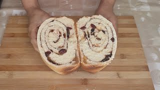 Pan de canela y Cranberry en Panificadora