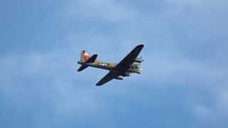 B 17 departure and fly over KHWY on 10 25 09 at 1652