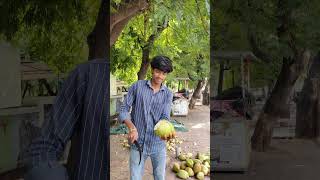 #roadsidecoconutwaterdrinking💦🥥🥥 #coconutlovers #tirupati #trindingvideos #viral #public#shortsreel