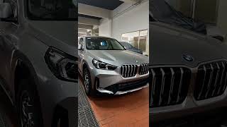 Warna BMW SUV entry levelnya menarik semua 🥰🥰 #cars #shorts