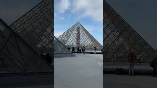 Museu do Louvre em Paris