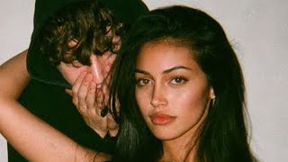 " EVERY MAN  WHO  EVER  SEES  ME WANTS TO HOLD MY  HAND  !"Cindy Kimberly CC [POWERFUL SUBLIMINAL‼️]