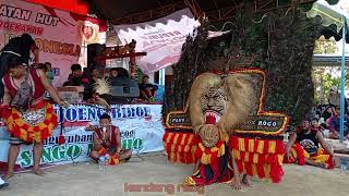 SOLAH DADAK MERAK REOG PONOROGO SINGO MUDHO KAMBENG#dadakmerak #reog #reogponorogo