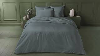 Plain bed linen