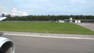 Singapore Airlines Takeoff from Changi (A330-300)