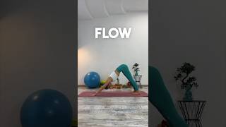 🧘🏼‍♀️Prova questo FLOW AVANZATO con me🙏🏼 Occhio alle varianti #yoga #asana #tutorial #yogaflow