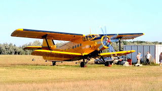 Ан-2 ( Antonov An-2)