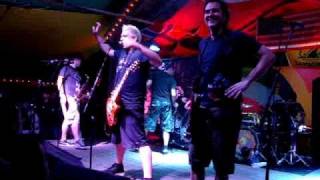 Less Than Jake - Help Save The Youth of America from Exploding (live in Sebastian, FL)