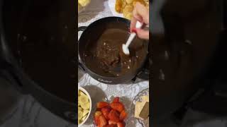 Panela Elétrica para Fondue 1000W - Oster 🍫🧀