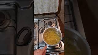 Como cozinhar macarrão soltinho, gostoso e economizando gás... #diy #macarrão #gas