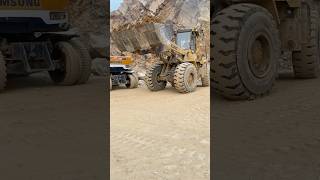 Caterpillar Wheel Loaders & #hardwork #automobile