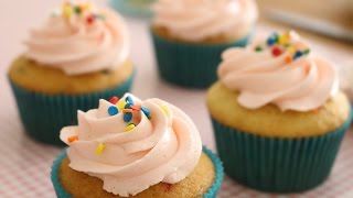 Funfetti Cupcakes Recipe | sweetco0kiepie