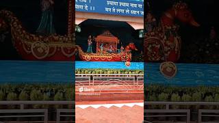 उनके संग में है राधा प्यारी आज रंग वर्ष रहा #vrindavan #premmandir #krishna #viralshorts