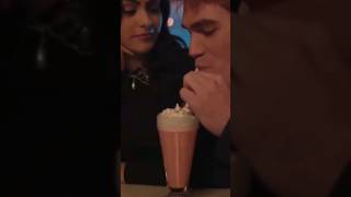 Como fazer o Milk-Shake do Pops? #Riverdale