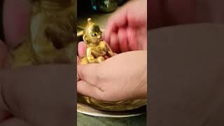 मेरे कान्हा जी नहाते हुए 😂😂 #laddugopal #radheradhe #jaishreekrishna #shortvideo