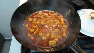 Mapo tofu cooking slowmo