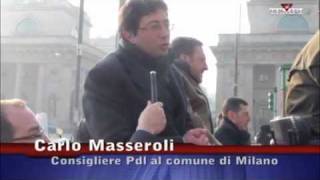 Area C, Masseroli: «L'unico modo per entrare gratis a Milano è a cavallo». Il video esclusivo