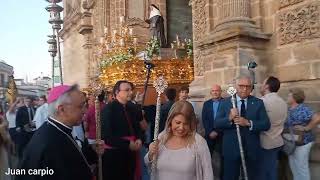 soragela de la cruz de jerez salida dea la catedral