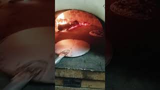 Italian veg pizza 🍕!! wood fire#shorts video#restaurant#pizza#trending #YouTube shorts