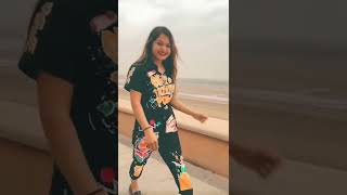 hip hop Dress me kaisa laga jaldi batau