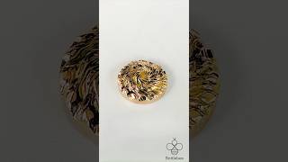 Bottlebee: 18ct Gold Button