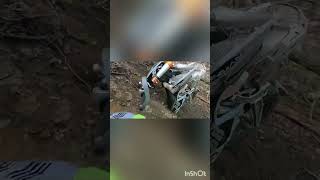 EPIC FAILS Ержан цел и невредим) #2stroke #enduro #эндуро #прикол