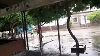 Inseguridad en el barrio Carrizal bajo la lluvia