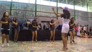 Apresentação da dança 1° Colegial C - Gincana Uirapuru 2012