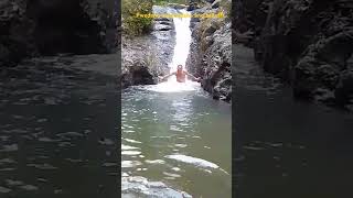 Refreshing mini falls can massage your back👍😅😅#shortvideo#refreshing#enjoy