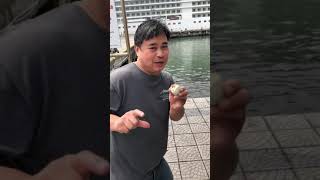 Meu Amigo Comendo Balut ( Ovo Choco )