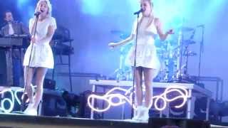 Veronica Maggio & Maja Francis - Space Invades My Mind (Live, Gröna Lund, Stockholm - 2015-05-08)