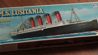 Mr. Hobby R.M.S Lusitania in 1:350 scale review (Vintage model kit)