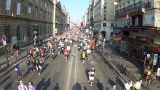 Paris Marathon April 7 - 2013 - The scene on rue de Rivoli