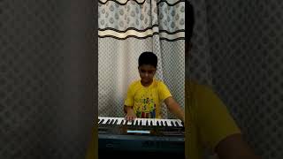 Try everything song of shakira played on keyboard CT-X9000 IN by master laxman