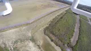 Flying with DJI Phantom 2 Vision under 40 km/h wind conditions