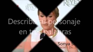 Sonya Smith en la alfombra roja de "Tierra De Reyes"