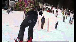 Ele Pao snowboarding