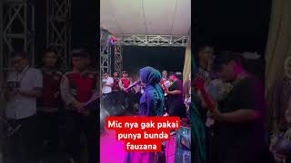 Mic-nya gak pakai punya bunda fauzana