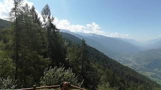 Un panoramico balcone sulla Valtellina