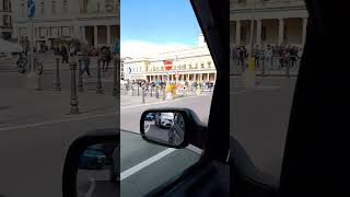 castello sforzesca e auto d'epoca Renault e altre a Novara