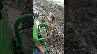 John Deere 5405 Tractor Stuck in Mud || Solis 5015 4wd Stuck in mud