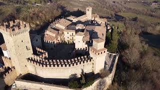 Castello e borgo di Vigoleno (Pc)