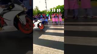 College Girls Reaction 🥰😍 KTM RC 200 Wheelie 🔥🔥 #shorts