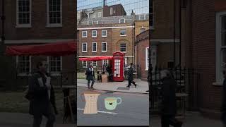 ☕️ Tiny Coffee Shop in Telephone Box