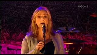 Moya Brennan & Cormac De Barra - She Moved Through The Fair (Live on RTÉ)