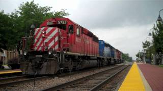 CITX 3053 Pulls out of the Bensenville Yard and Backs in With Sick Power!